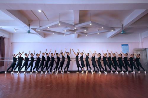 图片7.jpg 图片7.jpg