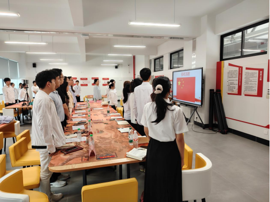 党性铸魂启新程,殷切寄语映初心——数字商贸学院学生党支部召开支部党员大会暨毕业生党员离校教育1.png 党性铸魂启新程,殷切寄语映初心——数字商贸学院学生党支部召开支部党员大会暨毕业生党员离校教育1.png