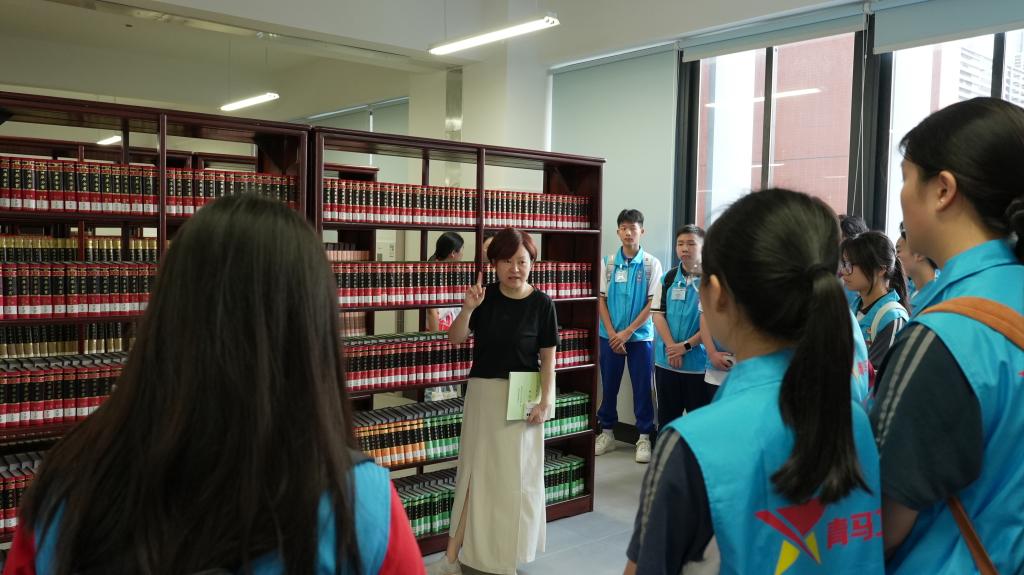 广州市青年马克思主义者教研共同体(科教城片区)成立活动在我校举行3.jpg 广州市青年马克思主义者教研共同体(科教城片区)成立活动在我校举行3.jpg