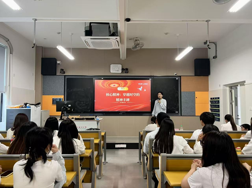 数字商贸学院学生会功能型团支部开展第二次政治理论学习活动2.png