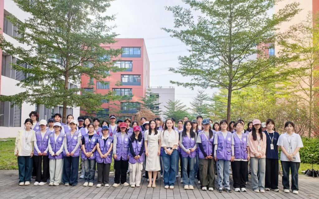 迎新聚力乘风起,携手赋能启新篇 ——数字商贸学院2025级迎新工作圆满完成16.png 迎新聚力乘风起,携手赋能启新篇 ——数字商贸学院2025级迎新工作圆满完成16.png