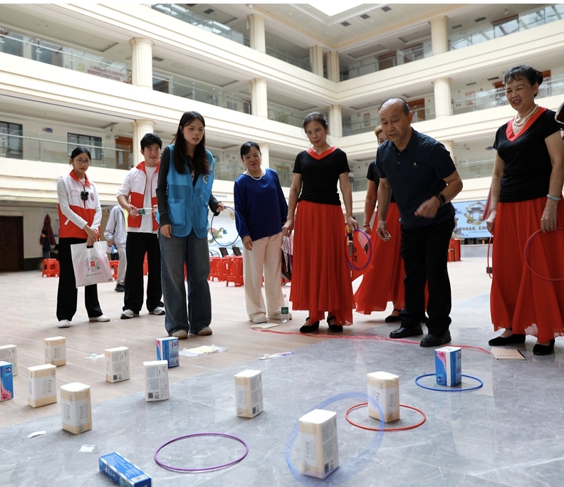 重阳传美德 爱满科教城广州城市职业学院中华优秀传统项目进社区活动温暖举办4.jpg