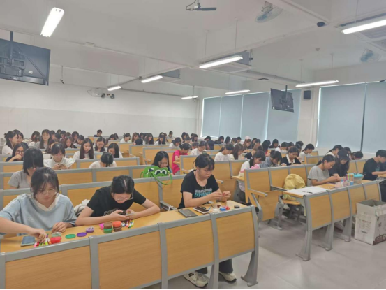 指尖塑心，疗愈同行——数字商贸学院心理健康教育宣传月活动顺利开展2.png