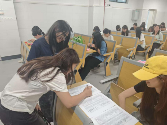 指尖塑心，疗愈同行——数字商贸学院心理健康教育宣传月活动顺利开展3.png